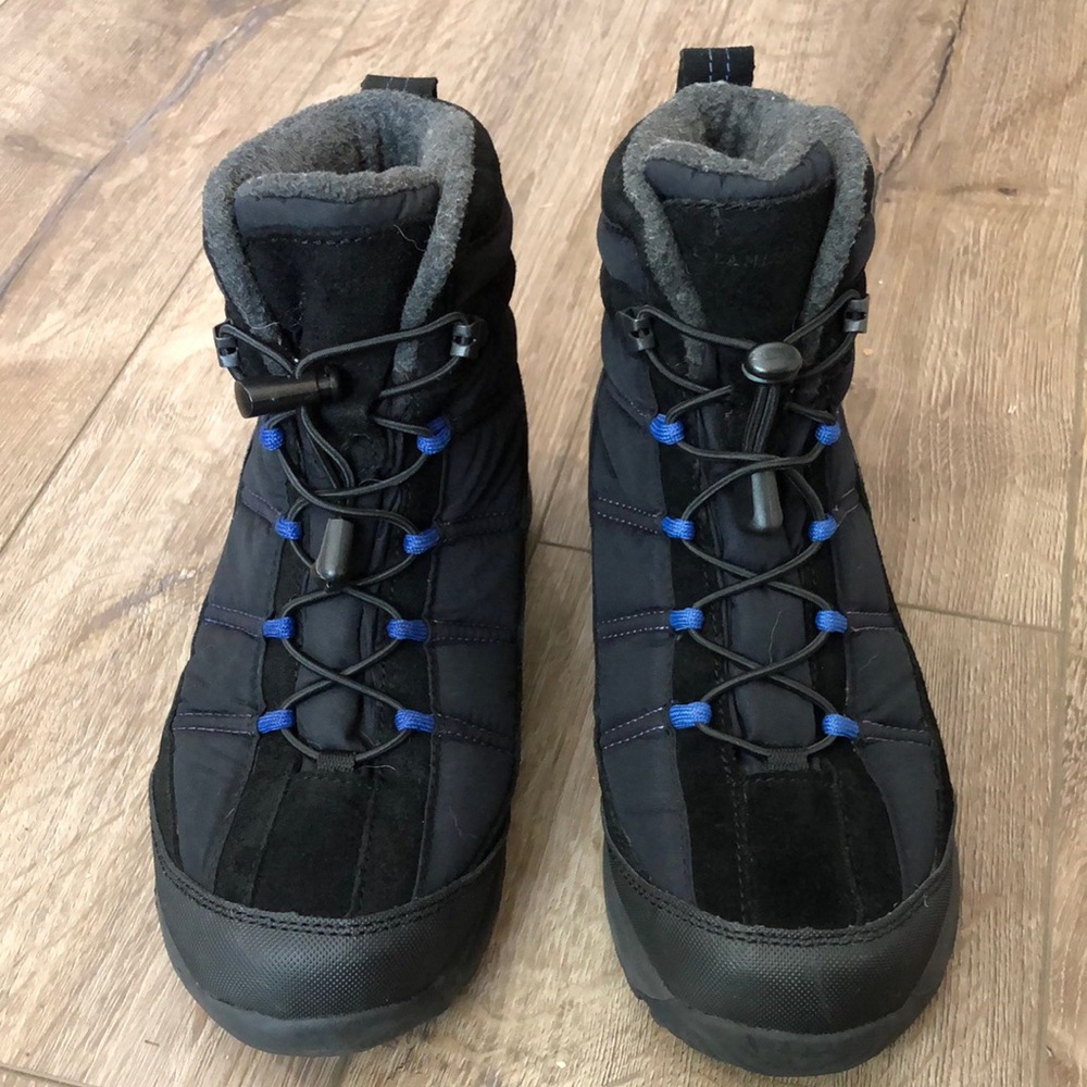 LANDS’ END Waterproof Winter Snow Boots in Black - Picture 2 of 7